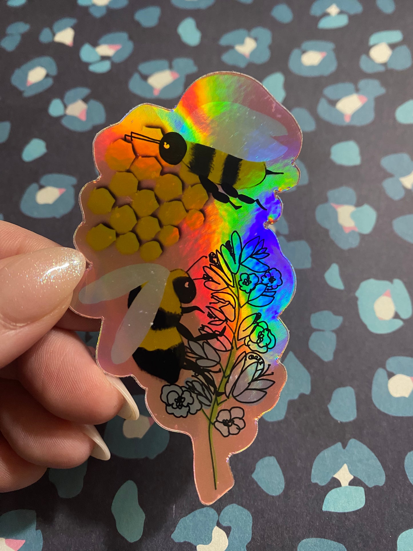 Bee Sticker [Pink Holographic]